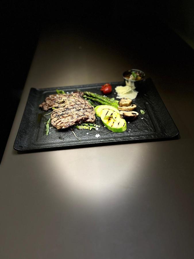 Vega Resort Restaurant & Lodge Orşova Eksteriør bilde
