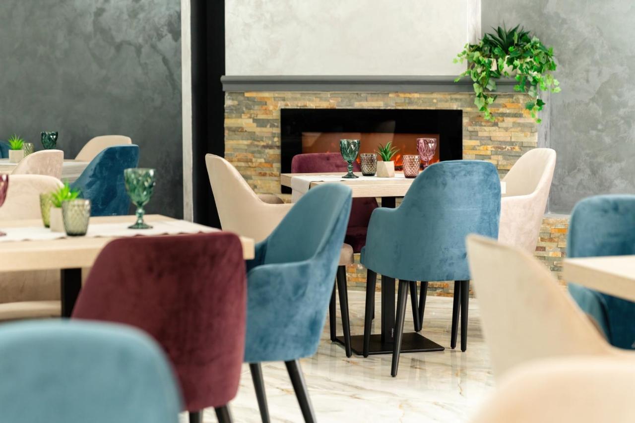Vega Resort Restaurant & Lodge Orşova Eksteriør bilde